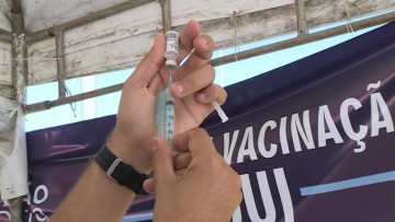 Recife libera vacinação contra covid-19 para pessoas com 28 anos ou mais