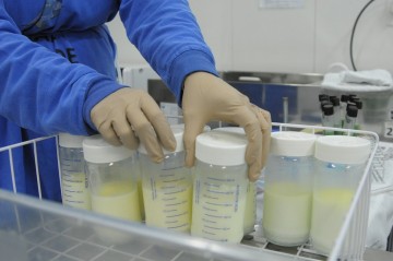 Bancos de leite humano registram queda nas doações no início do ano