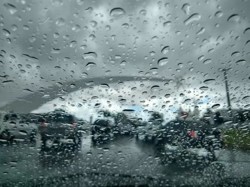  Inmet emite aviso meteorológico de chuvas intensas na RMR, Agreste e Matas Norte e Sul do Estado até sexta