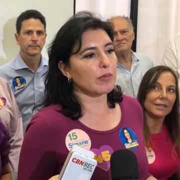 No Recife, Simone Tebet condena ataque à jornalista Vera Magalhães