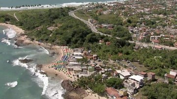 Cabo de Santo Agostinho restringe transporte turístico e comércio para evitar aglomerações nas praias