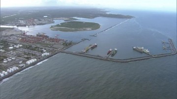 Governo de Pernambuco afirma que vai concluir a obra de dragagem do Porto de Suape