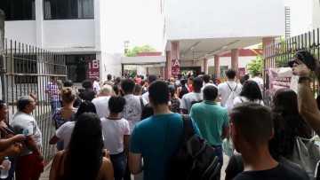 Em Pernambuco o índice de abstenção no primeiro dia do Enem foi de 27,26%