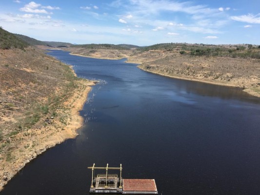 O reservatório de Jucazinho, o terceiro maior em capacidade no estado, está com 21,1%  do volume total