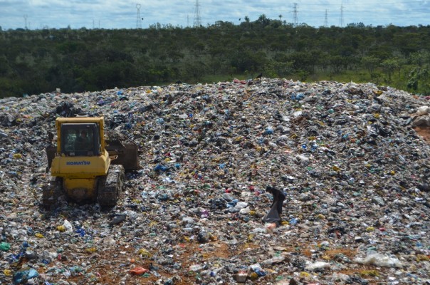 Os recursos também devem contemplar a capacitação de catadoras e catadores de materiais recicláveis das 27 cooperativas e associações do Grande Recife