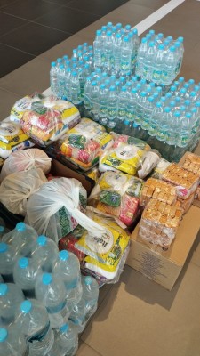 Vários pontos de coleta estão arrecadando donativos para as vítimas das chuvas no Rio Grande do Sul