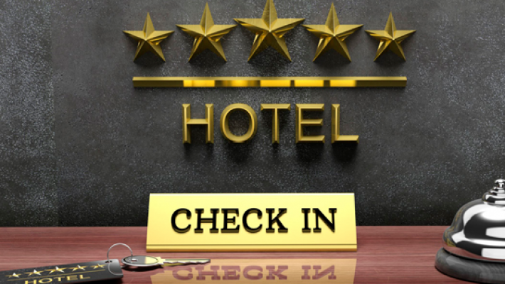 Os prós e contras da reabertura das práticas hoteleiras