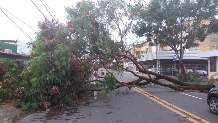 Na Zona Sul da capital pernambucana ventos de mais de 40 km foram registrados de acordo com a Apac