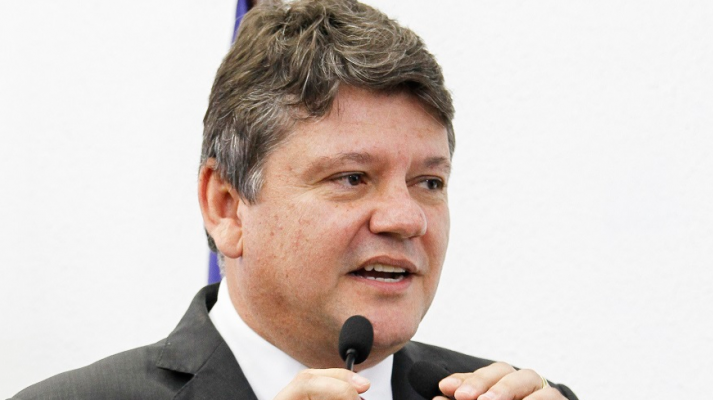 O parlamentar é presidente da legenda em Pernambuco desde 2011