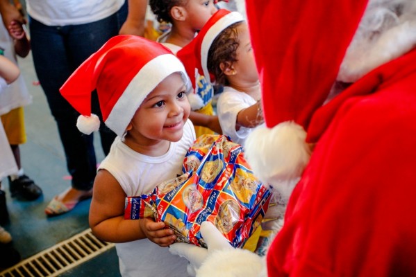O Natal da Atitude Adotiva visa transformar o natal em uma época mais acolhedora para as crianças e adolescentes acolhidos em pernambuco