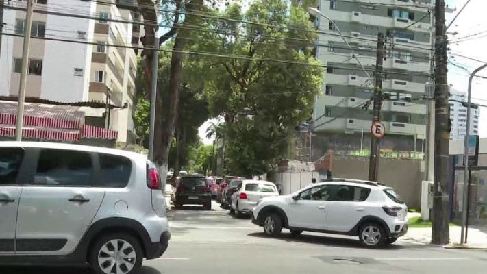 A alteração ocorre entre as Ruas Confederação do Equador e Bruno Maia