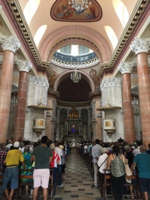 O conselho estadual de preservação aprovou por unanimidade , registro da benção religiosa que leva milhares de fiéis todos os anos, a Basílica da Penha, no Centro do Recife