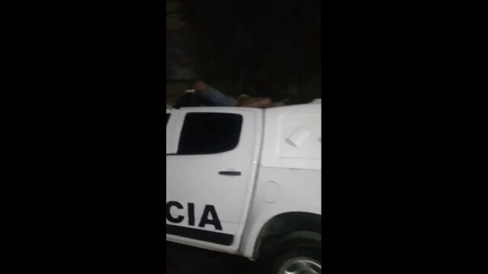 A situação inusitada aconteceu no município de São Vicente Ferrer, no Agreste, no último sábado (17)
