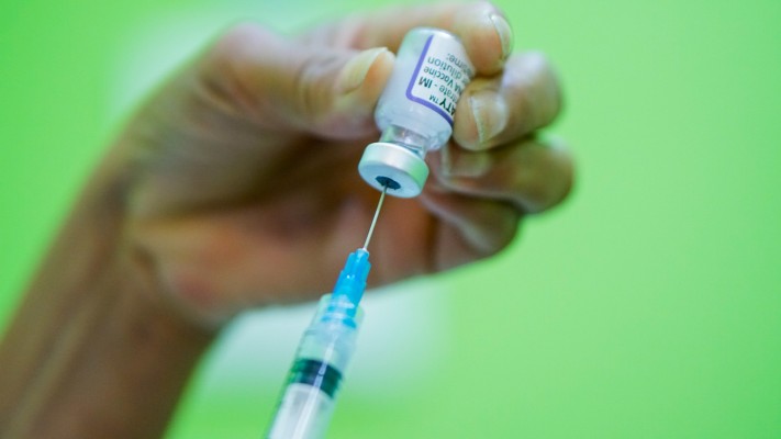 Nesta semana, a Prefeitura Municipal do Paulista vai realizar a vacinação contra a Covid-19 de segunda-feira (04) a sábado (09)