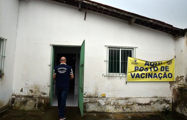 Mais da metade (53%) dos municípios pernambucanos estavam com algum imunizante em falta