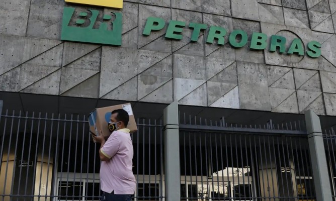 Segundo Petrobras, obras vão gerar até 30 mil empregos