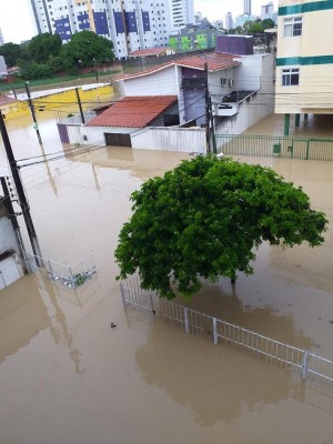 Recife, Olinda e Abreu e Lima foram os bairros mais castigados com os alagamentos e deslizamentos de barreiras