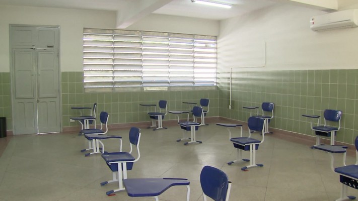 De acordo com o Sindicato dos Estabelecimentos de Ensino Privado de Pernambuco, a pandemia da Covid-19 provocou o fechamento de cerca de 200 escolas particulares no Estado