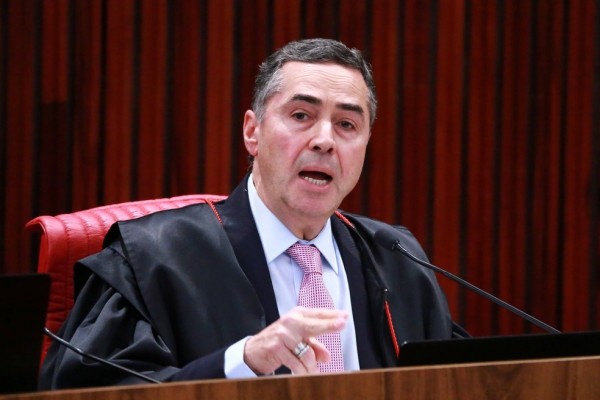 O juiz aposentado Adeildo Nunes, pontua que o magistrado tem autonomia para tomar decisões