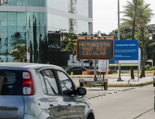 O coordenador de educação da autarquia de trânsito e transporte urbano do Recife, Francisco Irineu, explica como vai funcionar o novo instrumento que vai auxiliar o tráfego.