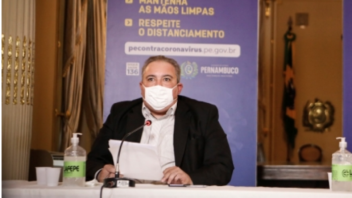 Secretário de Saúde de Pernambuco disse que o governo de Pernambuco formalizou o pedido de agilidade e tentam outras alternativas com a vacina Russa