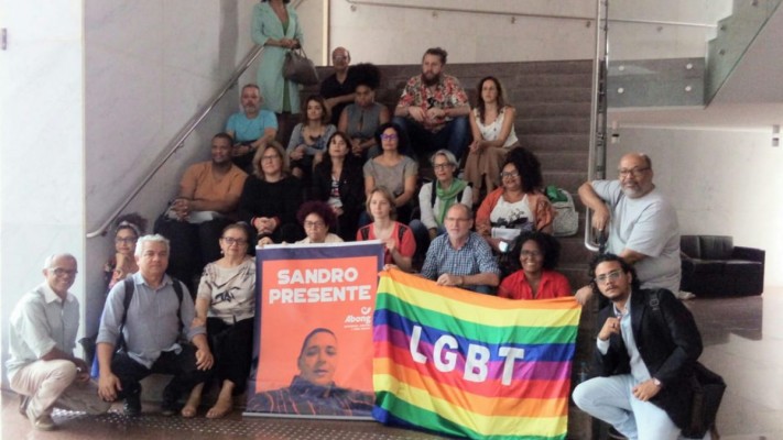 Manifestação lembrou morte do professor e ativista LGBT Sandro Cipriano e atentou para escalada dos crimes violentos motivados pelo preconceito. 