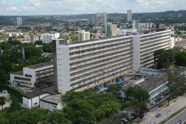 Documento pactuado com a prefeitura do Recife transfere responsabilidade sobre operacionalização do imunizante da covid-19 