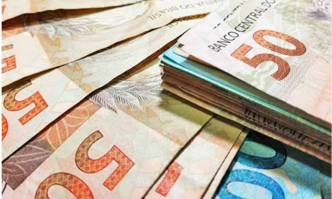 Segundo o Banco Central, a tiragem em 2020 será de 450 milhões de unidades, equivalentes a R$ 90 bilhões