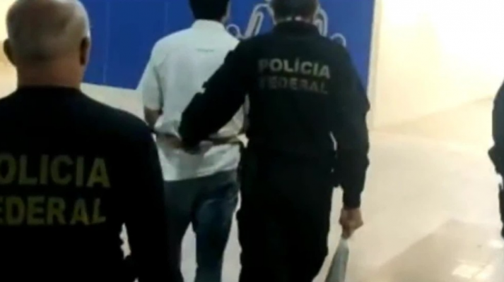 A Polícia Federal desembarcou na última semana com o foragido no Aeroporto do Recife