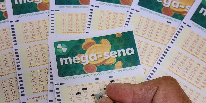 As apostas podem ser feitas até às 19h em casas lotéricas ou via internet, com o valor mínimo de R$ 5