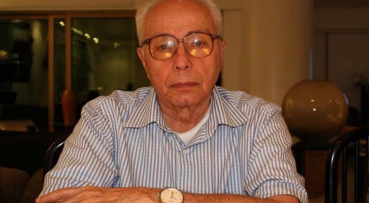 Diretor do Grupo Ferreira Costa faleceu na tarde do domingo (26), em casa, no Recife