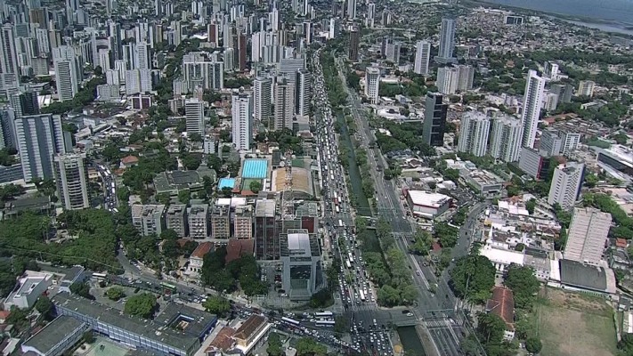 A plataforma de busca de imóveis verificou os dados de 25 cidades brasileiras e na capital pernambucana o preço médio do aluguel no mês passado ficou em pouco mais de R$30 por metro quadrado