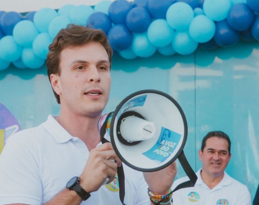 O candidato a governador de Pernambuco Miguel Coelho visitou os municípios de Pesqueira e Buíque.
