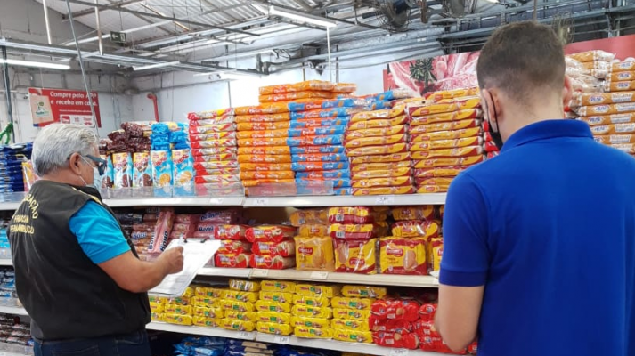 Pesquisa aponta preços da cesta básica no Grande Recife; confira