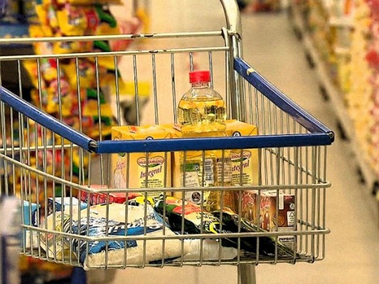 O valor do conjunto de alimentos essenciais na capital pernambucana teve um recuo de 5,18%