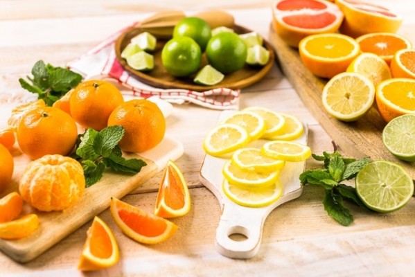 Frutas ricas em vitamina C são apontadas como ótimas alternativas para o fortalecimento do sistema imunológico 