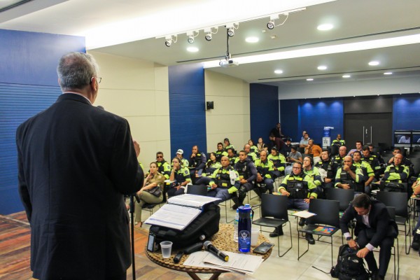 O encontro faz parte do cronograma de atividades da campanha Maio Amarelo no Recife