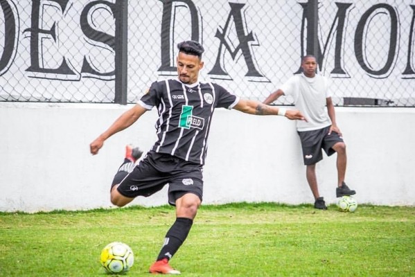 Jogador de 21 anos estava atuando no Amparo-SP, disputando a Segunda Divisão do Campeonato Paulista Sub-23 