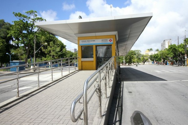 Os serviços acontecem nas estações Tacaruna, do corredor Norte-Sul, e Getúlio vargas, que integra o corredor Leste-Oeste