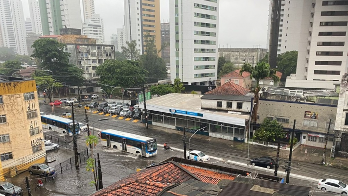 Os municípios com maiores acumulados de chuvas nas últimas 12 horas, foram: Cabo de Santo Agostinho, Ilha de Itamaracá, Igarassu, Abreu e Lima e Recife