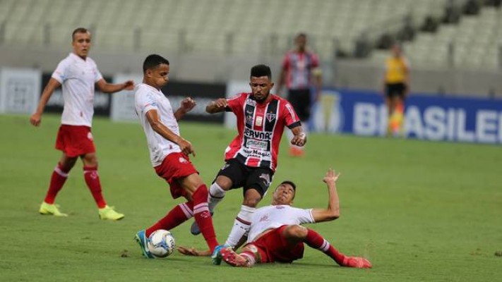 Timbu bateu a equipe do Ferroviário pelo placar de 1x0 com gol de Matheus Carvalho
