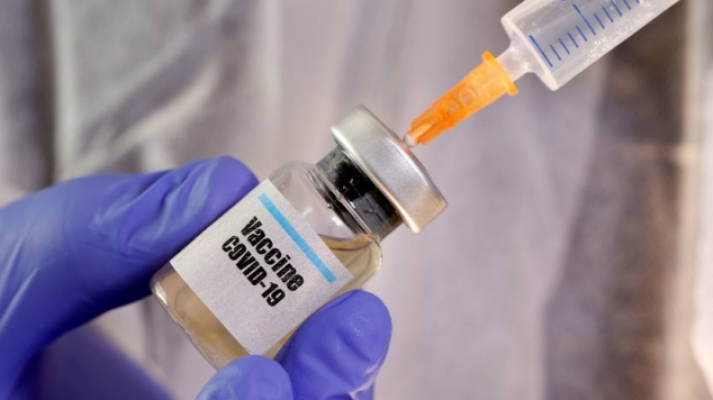 A Anvisa liberou em caráter emergencial o uso das vacinas neste domingo