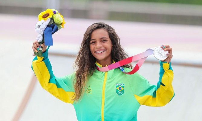 Atleta é a mais jovem na história a conquistar uma medalha para o país