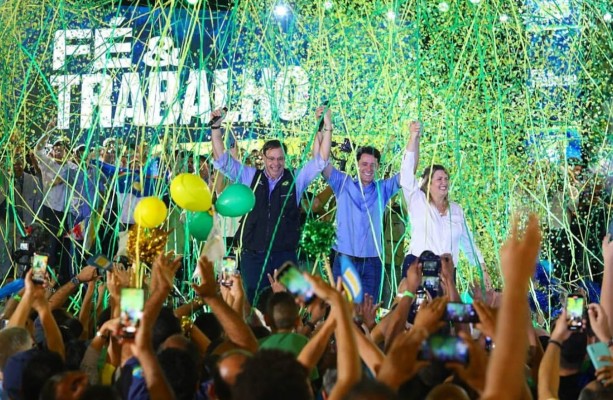 Em discurso, Anderson afirmou que recebeu uma convocação do povo e do presidente Bolsonaro para disputar as eleições 