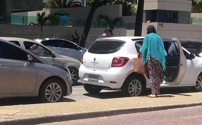 O veículo estava sendo usado por Joselito do Amaral e sua família em um momento de folga na praia de Boa Viagem. 