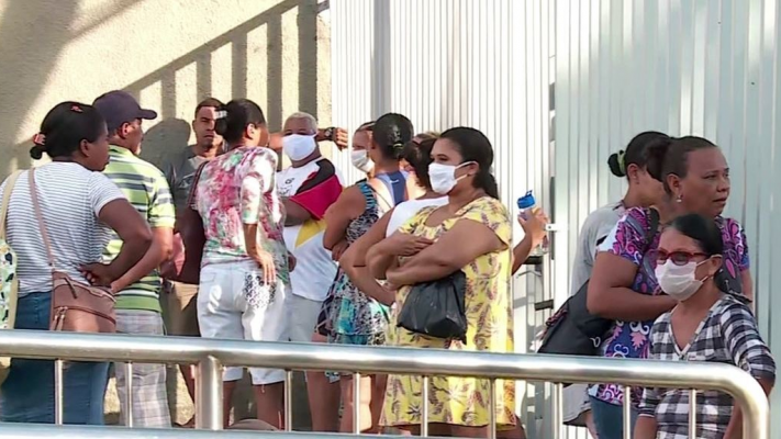 O amontoado de pessoas se intensifica após o pagamento do auxílio emergencial de R$ 600 por parte do governo federal