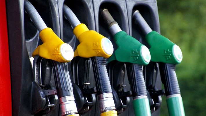 Proposta de redução do preço dos combustíveis segue para o Senado 