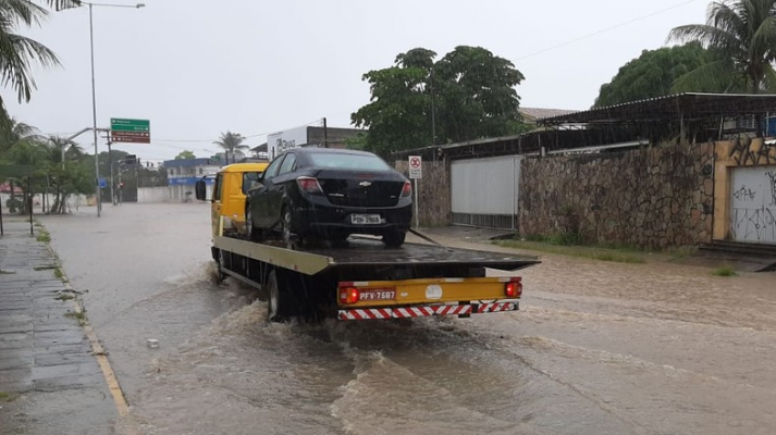 O boletim da Agência Pernambucana de Águas e Clima válido até este domingo (24), alerta sobre a possibilidade de chuva fortes para o Grande Recife e outras duas regiões do Estado