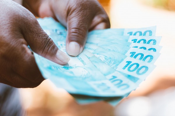 Os R$600 pagos pelo Governo Federal estão sustentando a economia