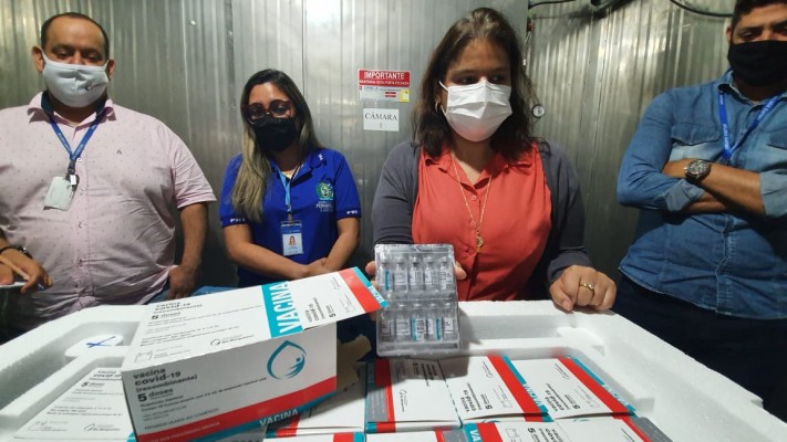 Novos grupos de vacinação no Recife, Olinda e Jaboatão